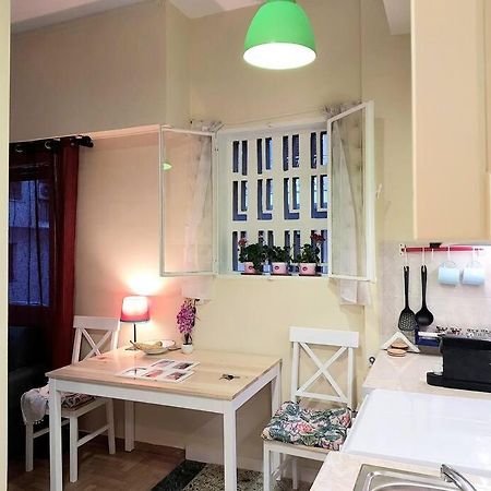 Cozy Bright New Apartment Atene Esterno foto